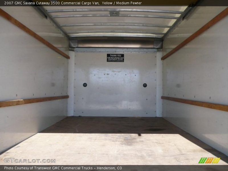 Yellow / Medium Pewter 2007 GMC Savana Cutaway 3500 Commercial Cargo Van