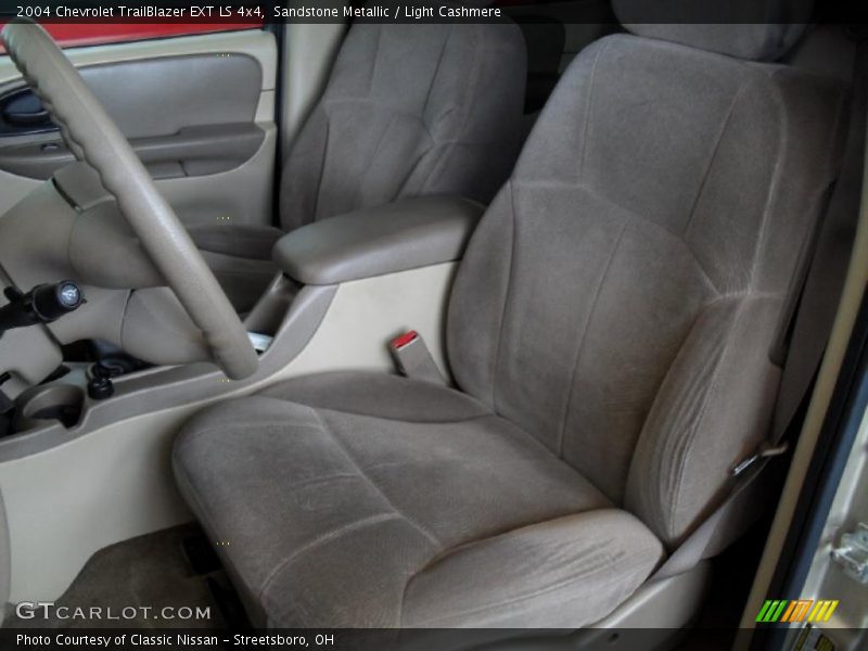 Sandstone Metallic / Light Cashmere 2004 Chevrolet TrailBlazer EXT LS 4x4