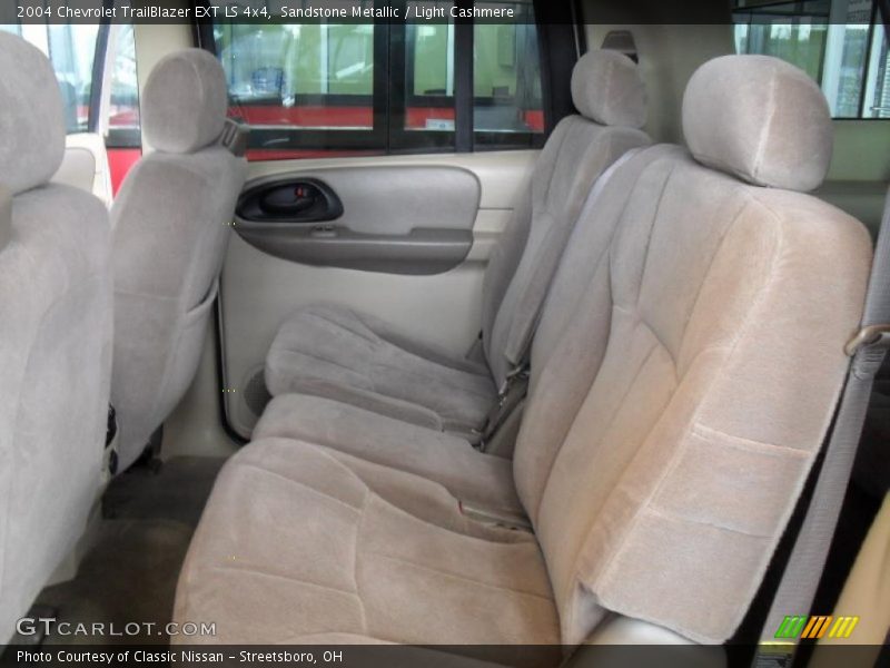 Sandstone Metallic / Light Cashmere 2004 Chevrolet TrailBlazer EXT LS 4x4