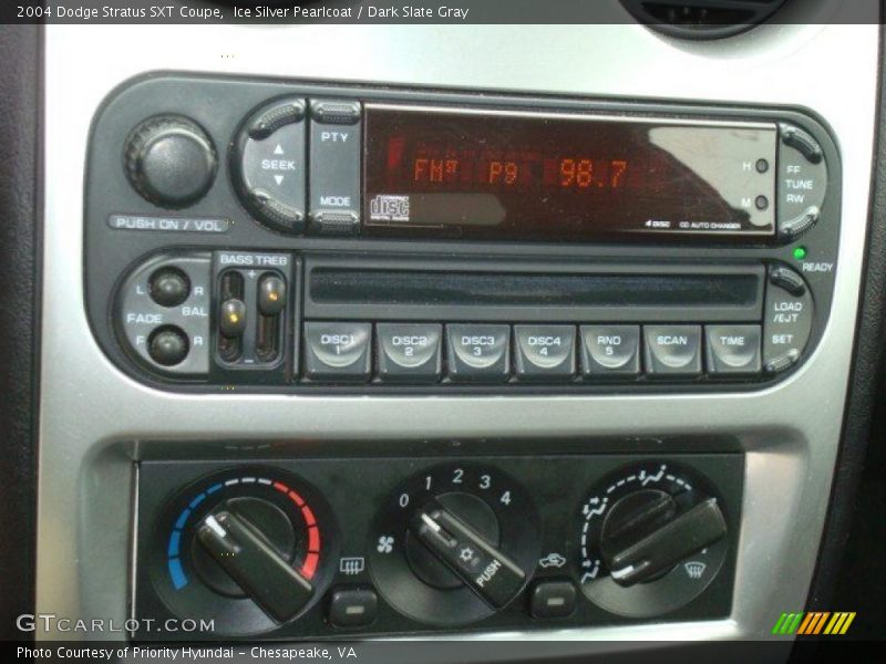 Ice Silver Pearlcoat / Dark Slate Gray 2004 Dodge Stratus SXT Coupe
