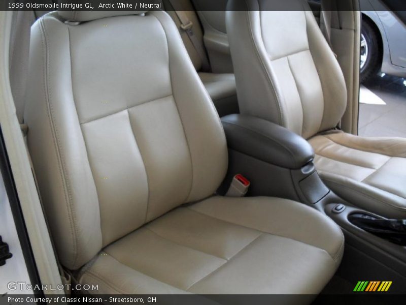 Arctic White / Neutral 1999 Oldsmobile Intrigue GL