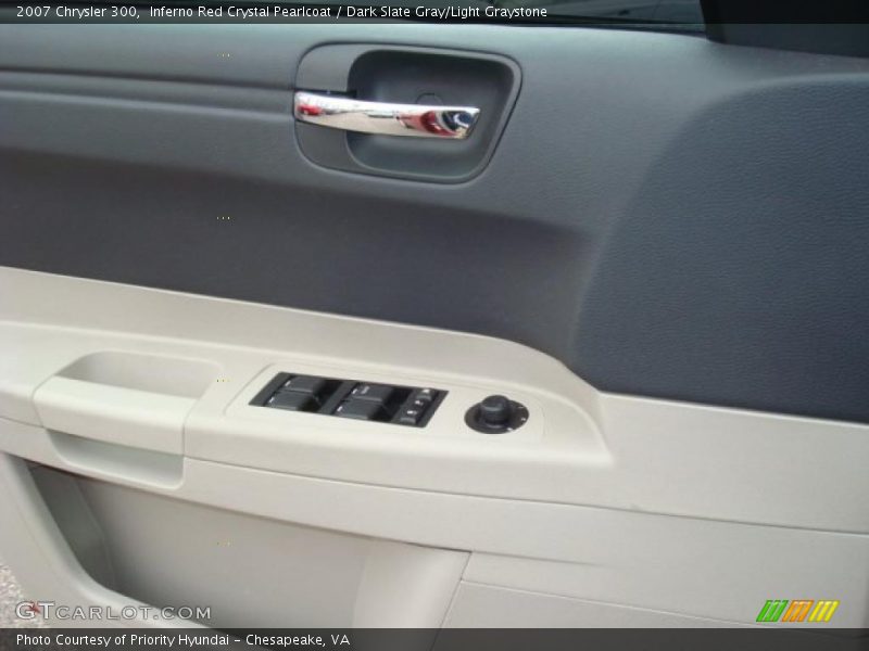 Inferno Red Crystal Pearlcoat / Dark Slate Gray/Light Graystone 2007 Chrysler 300