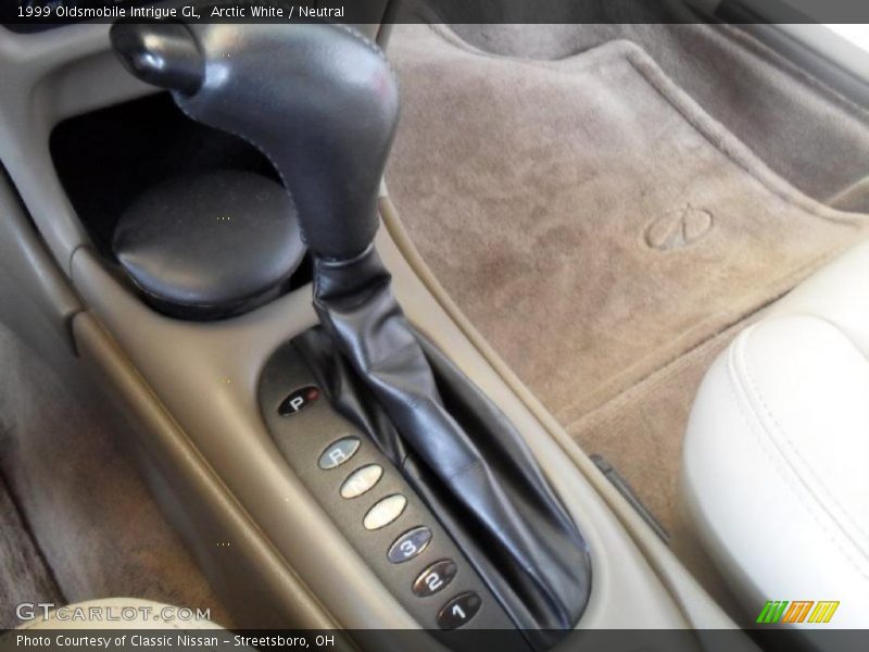 Arctic White / Neutral 1999 Oldsmobile Intrigue GL