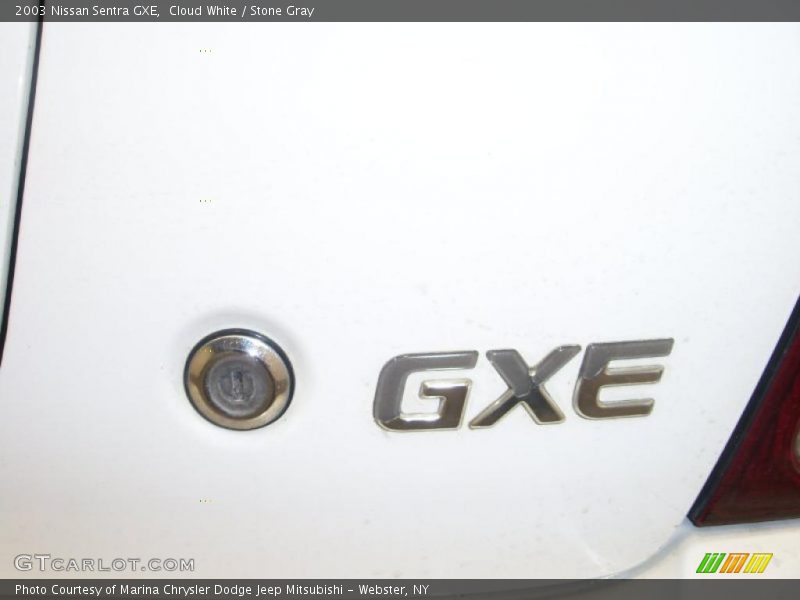 Cloud White / Stone Gray 2003 Nissan Sentra GXE