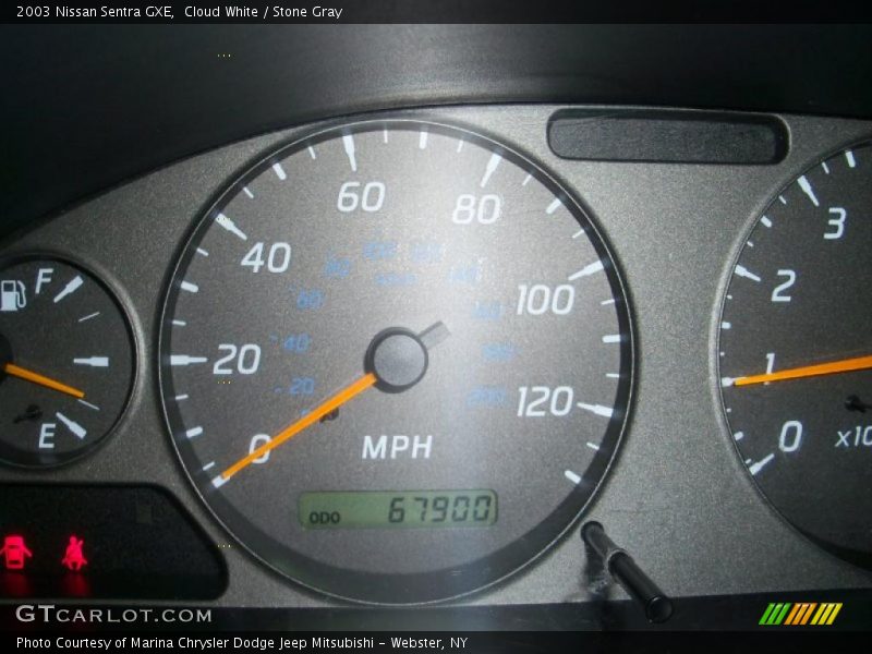 Cloud White / Stone Gray 2003 Nissan Sentra GXE