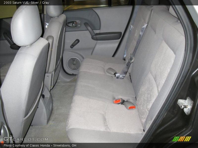 Silver / Gray 2003 Saturn VUE