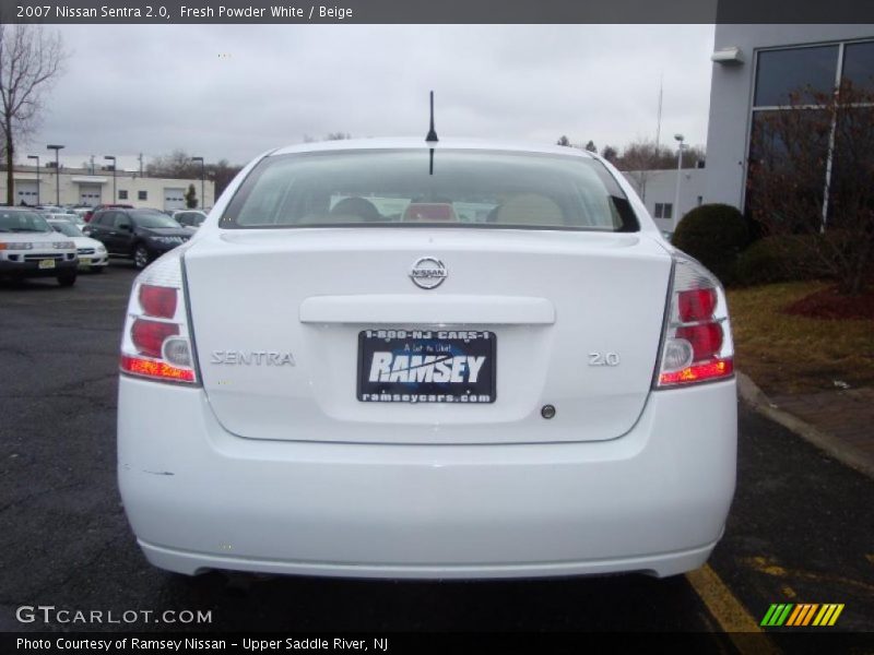 Fresh Powder White / Beige 2007 Nissan Sentra 2.0