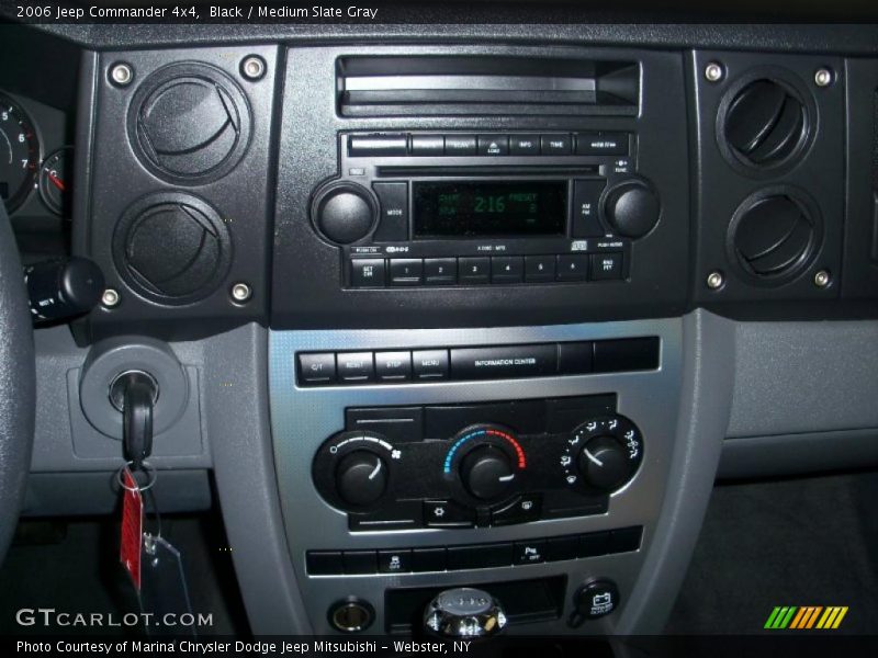 Black / Medium Slate Gray 2006 Jeep Commander 4x4