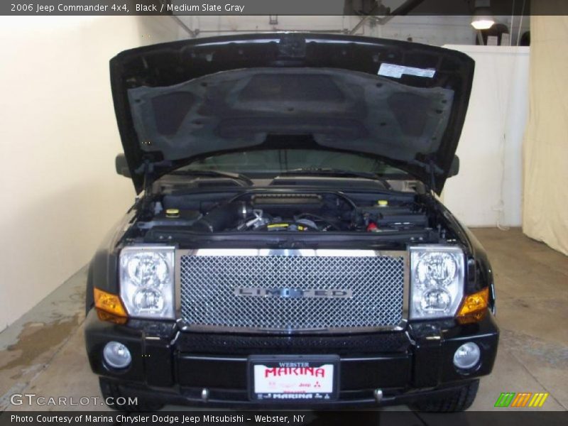 Black / Medium Slate Gray 2006 Jeep Commander 4x4