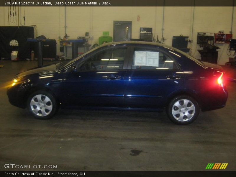 Deep Ocean Blue Metallic / Black 2009 Kia Spectra LX Sedan