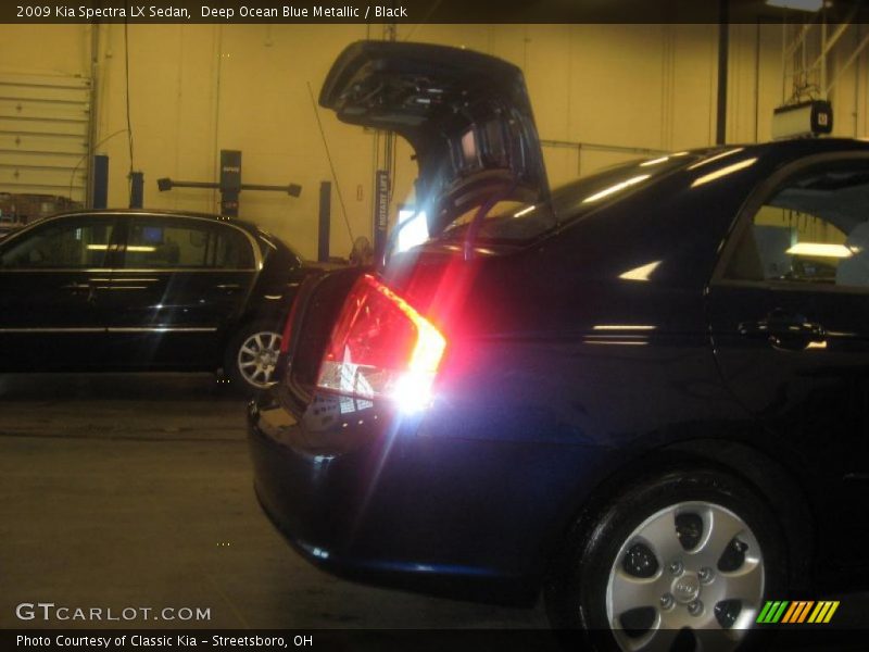 Deep Ocean Blue Metallic / Black 2009 Kia Spectra LX Sedan