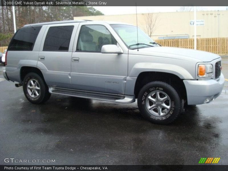 Silvermist Metallic / Stone Gray 2000 GMC Yukon Denali 4x4