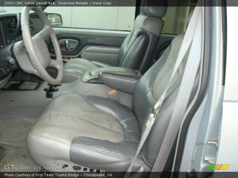 Silvermist Metallic / Stone Gray 2000 GMC Yukon Denali 4x4