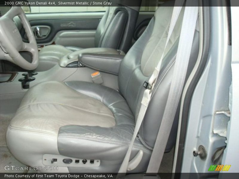 Silvermist Metallic / Stone Gray 2000 GMC Yukon Denali 4x4