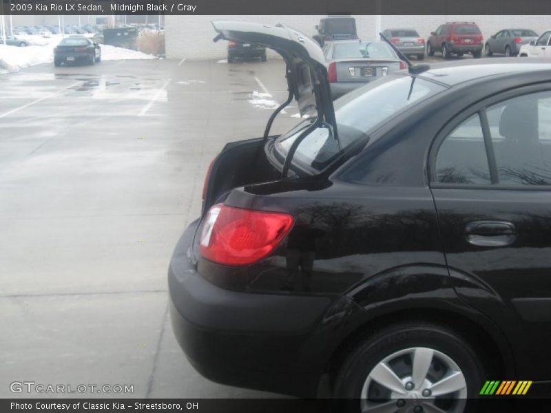 Midnight Black / Gray 2009 Kia Rio LX Sedan