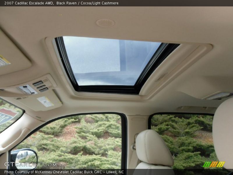Black Raven / Cocoa/Light Cashmere 2007 Cadillac Escalade AWD