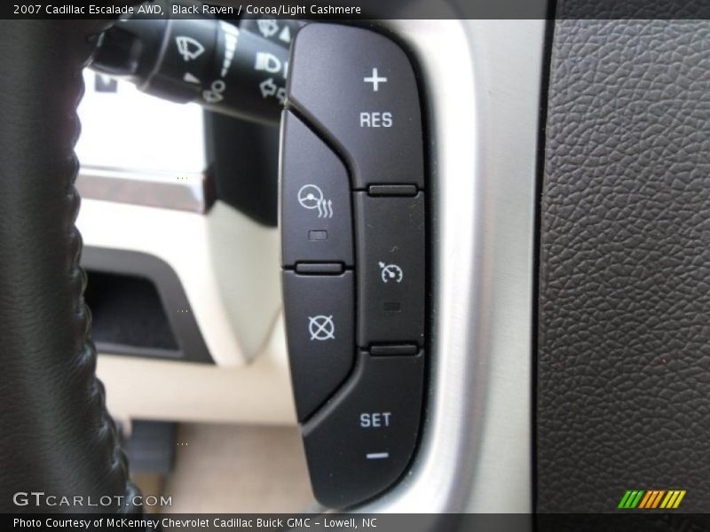Black Raven / Cocoa/Light Cashmere 2007 Cadillac Escalade AWD