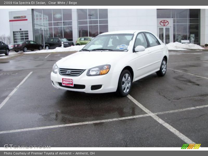 Clear White / Beige 2009 Kia Spectra EX Sedan