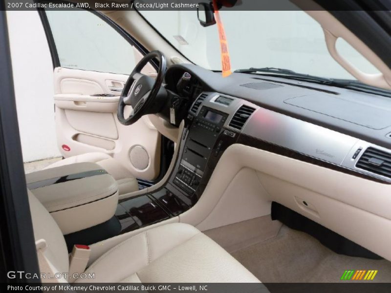 Black Raven / Cocoa/Light Cashmere 2007 Cadillac Escalade AWD