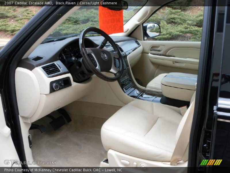 Black Raven / Cocoa/Light Cashmere 2007 Cadillac Escalade AWD