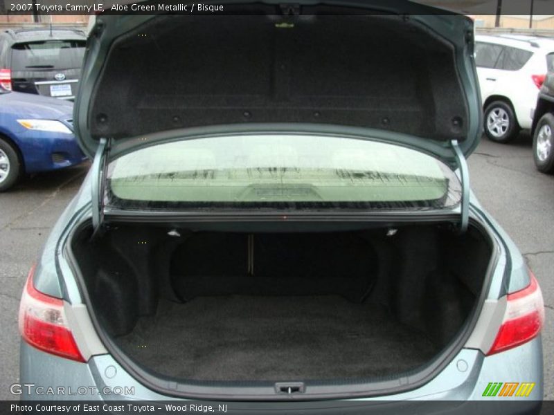 Aloe Green Metallic / Bisque 2007 Toyota Camry LE