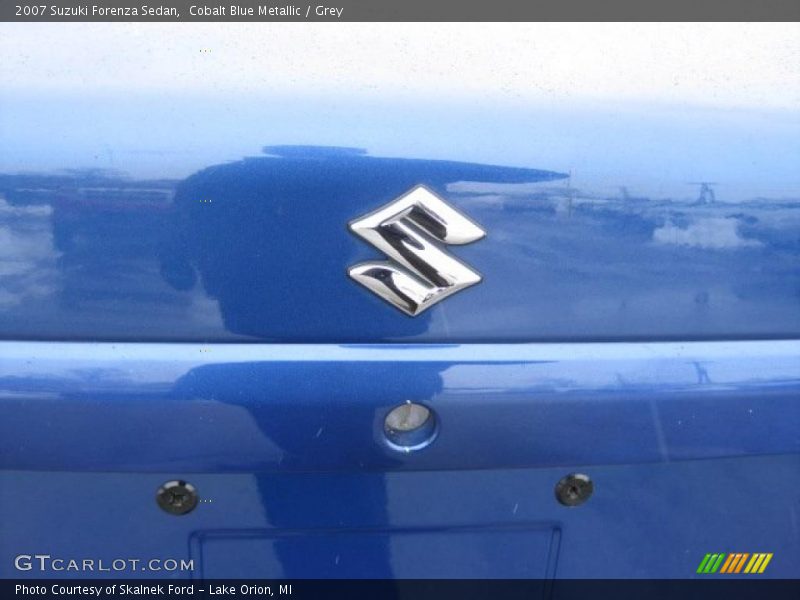 Cobalt Blue Metallic / Grey 2007 Suzuki Forenza Sedan