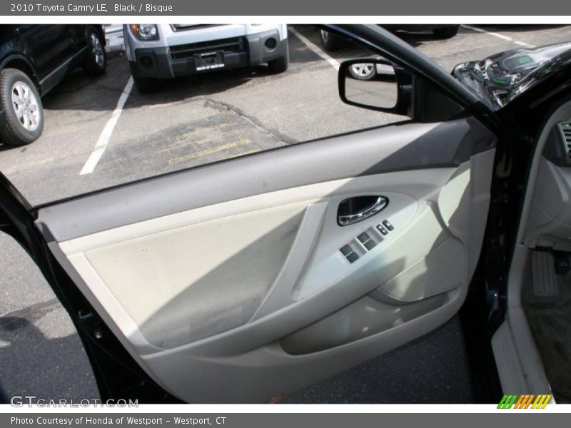 Black / Bisque 2010 Toyota Camry LE