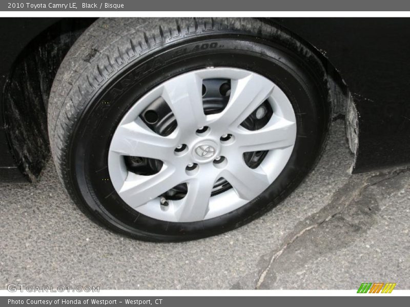 Black / Bisque 2010 Toyota Camry LE