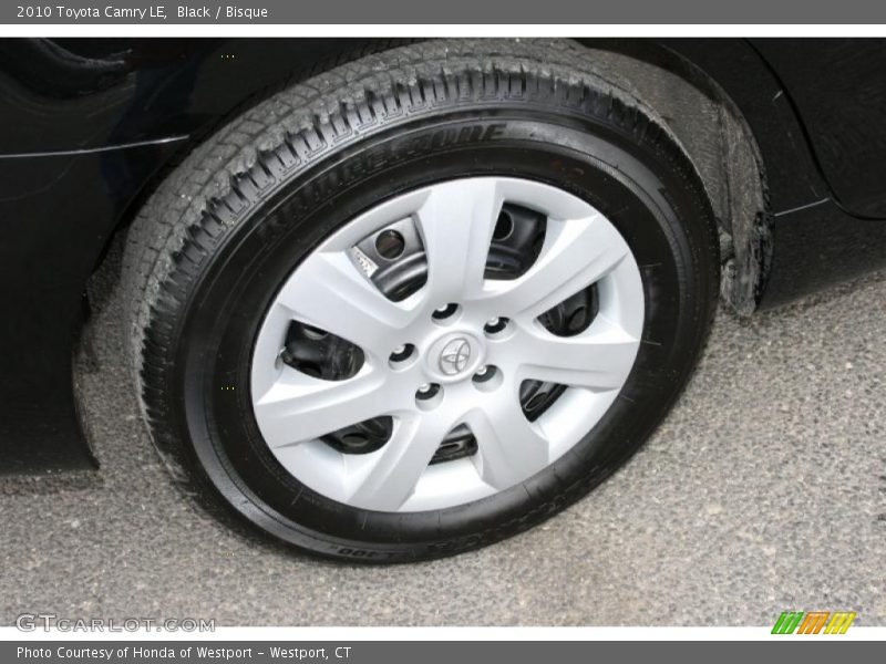Black / Bisque 2010 Toyota Camry LE