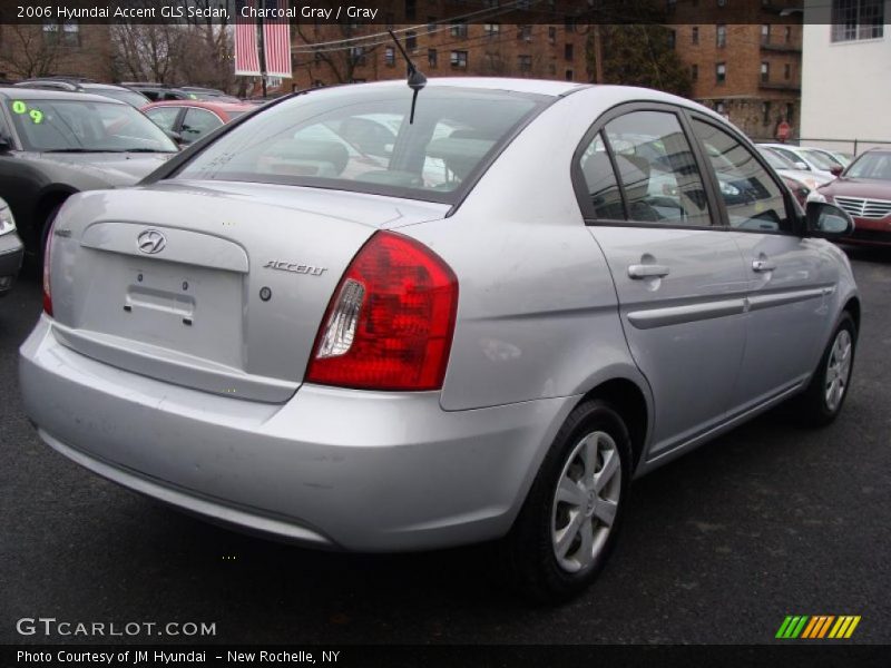 Charcoal Gray / Gray 2006 Hyundai Accent GLS Sedan