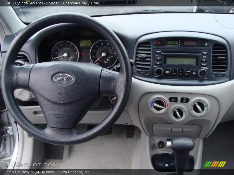 Charcoal Gray / Gray 2006 Hyundai Accent GLS Sedan