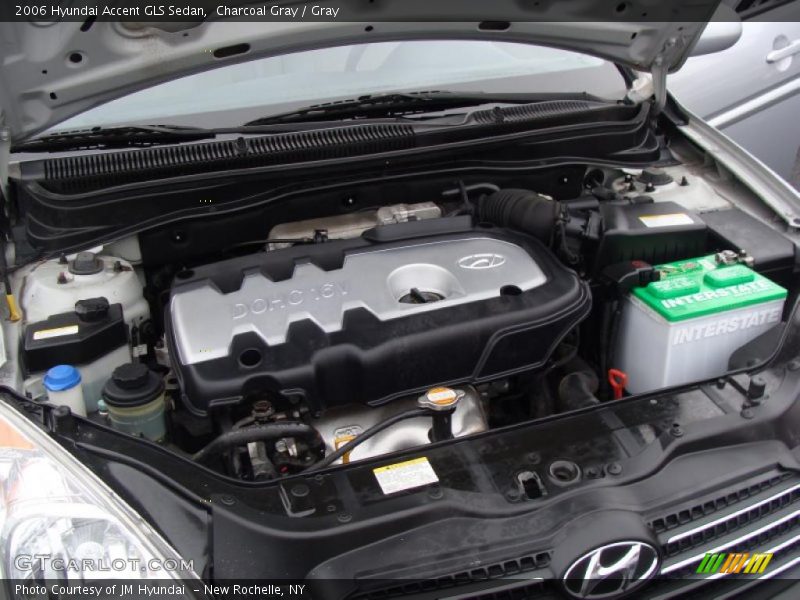 Charcoal Gray / Gray 2006 Hyundai Accent GLS Sedan