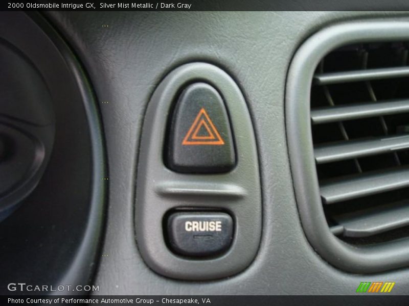 Silver Mist Metallic / Dark Gray 2000 Oldsmobile Intrigue GX