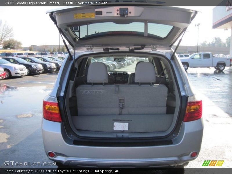 Classic Silver Metallic / Ash 2010 Toyota Highlander Limited