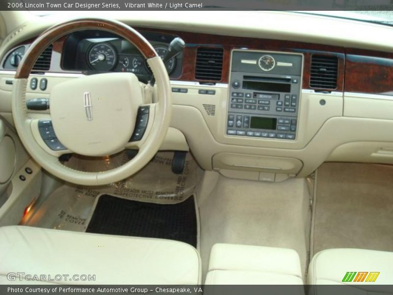 Vibrant White / Light Camel 2006 Lincoln Town Car Designer Series