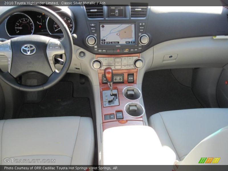 Classic Silver Metallic / Ash 2010 Toyota Highlander Limited