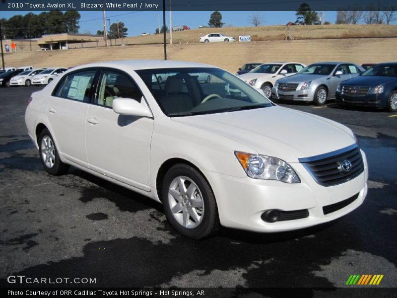 Blizzard White Pearl / Ivory 2010 Toyota Avalon XL
