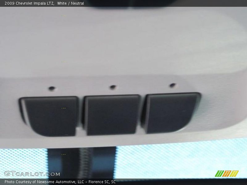 White / Neutral 2009 Chevrolet Impala LTZ