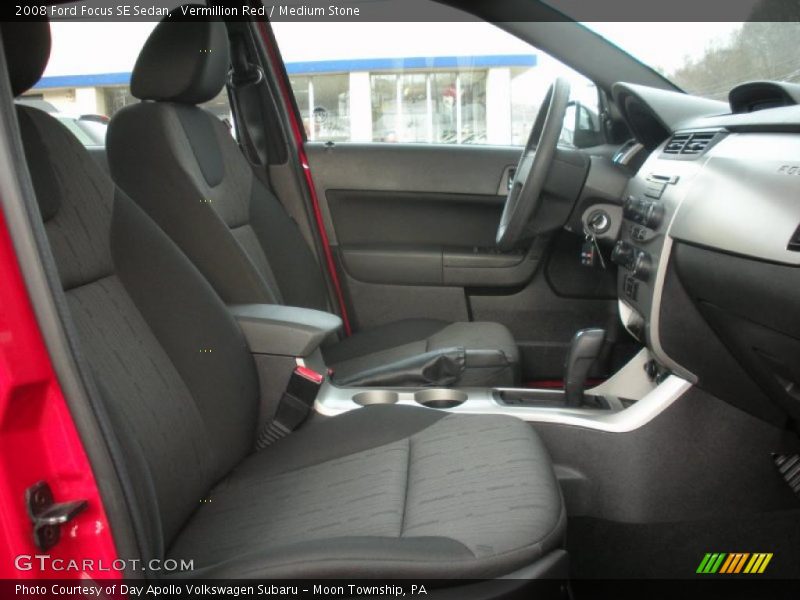 Vermillion Red / Medium Stone 2008 Ford Focus SE Sedan