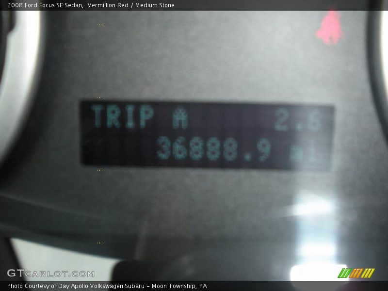 Vermillion Red / Medium Stone 2008 Ford Focus SE Sedan