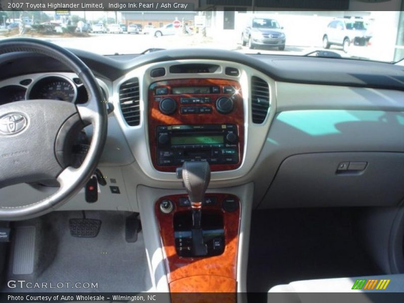 Indigo Ink Pearl / Ash Gray 2007 Toyota Highlander Limited