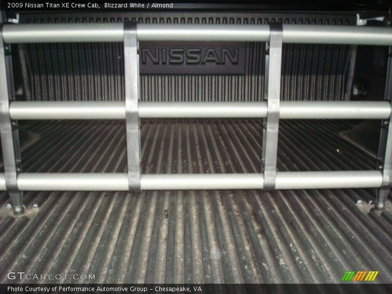 Blizzard White / Almond 2009 Nissan Titan XE Crew Cab