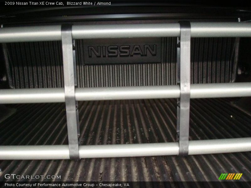 Blizzard White / Almond 2009 Nissan Titan XE Crew Cab