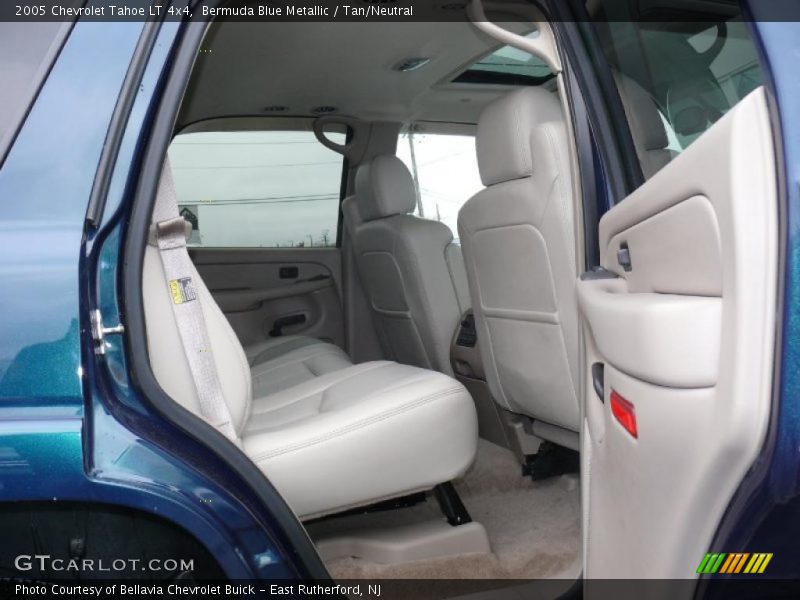 Bermuda Blue Metallic / Tan/Neutral 2005 Chevrolet Tahoe LT 4x4
