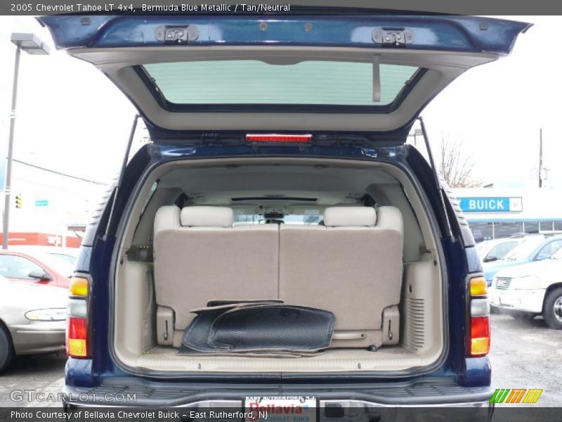 Bermuda Blue Metallic / Tan/Neutral 2005 Chevrolet Tahoe LT 4x4