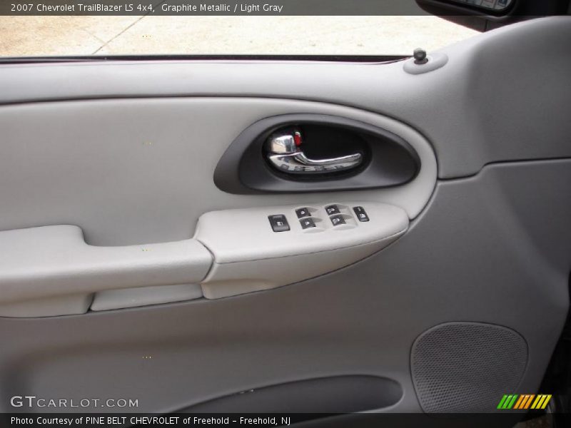 Graphite Metallic / Light Gray 2007 Chevrolet TrailBlazer LS 4x4