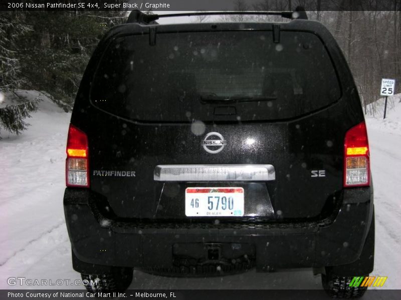 Super Black / Graphite 2006 Nissan Pathfinder SE 4x4