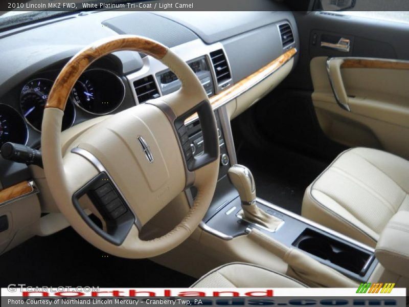 White Platinum Tri-Coat / Light Camel 2010 Lincoln MKZ FWD