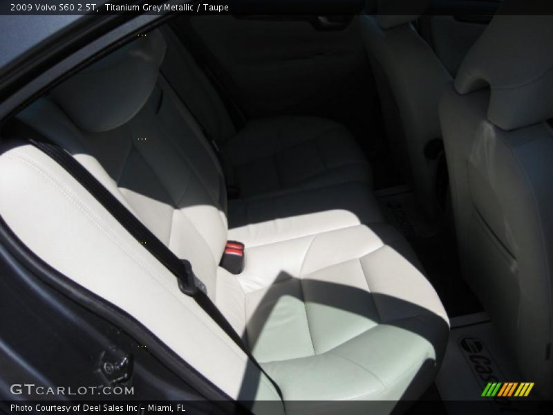 Titanium Grey Metallic / Taupe 2009 Volvo S60 2.5T