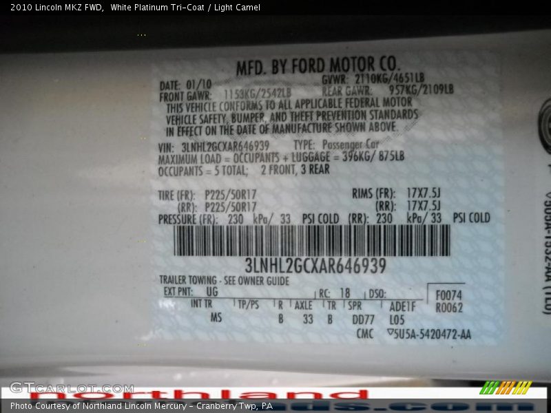 White Platinum Tri-Coat / Light Camel 2010 Lincoln MKZ FWD